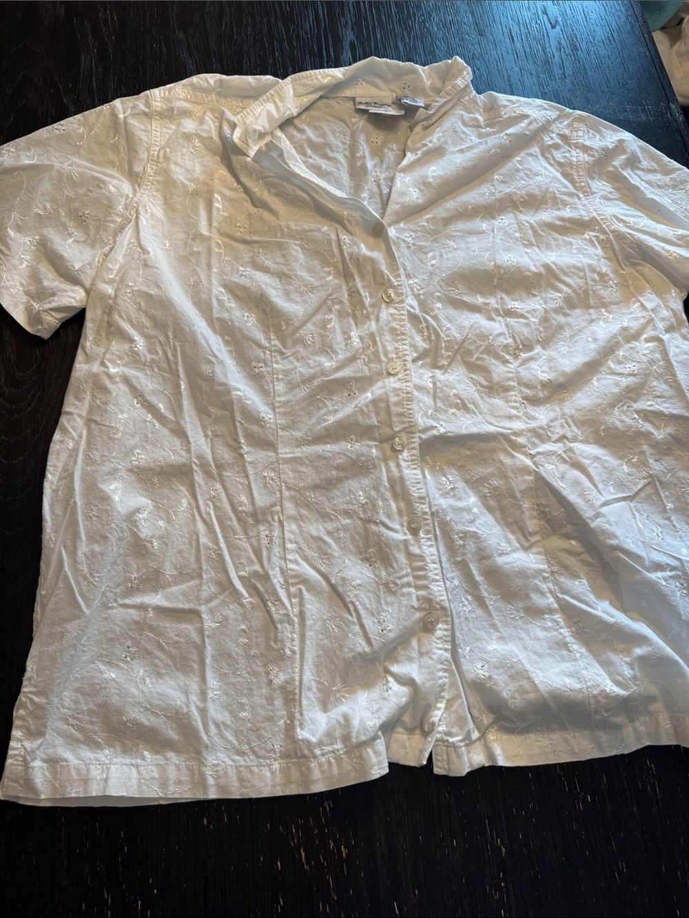 Bobbie Brooks White Short-Sleeve Eyelet Button-Up Shirt